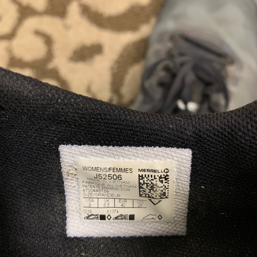 merrell vapor glove sizing